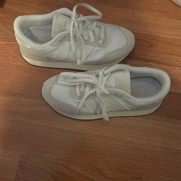 New Balance 237 Suede Sneaker Shoes Nimbus Cloud White Women's 8 - Picture 3 of 5